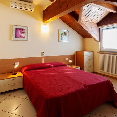 Appartement Residenza Il Castello à Sondrio Extérieur photo