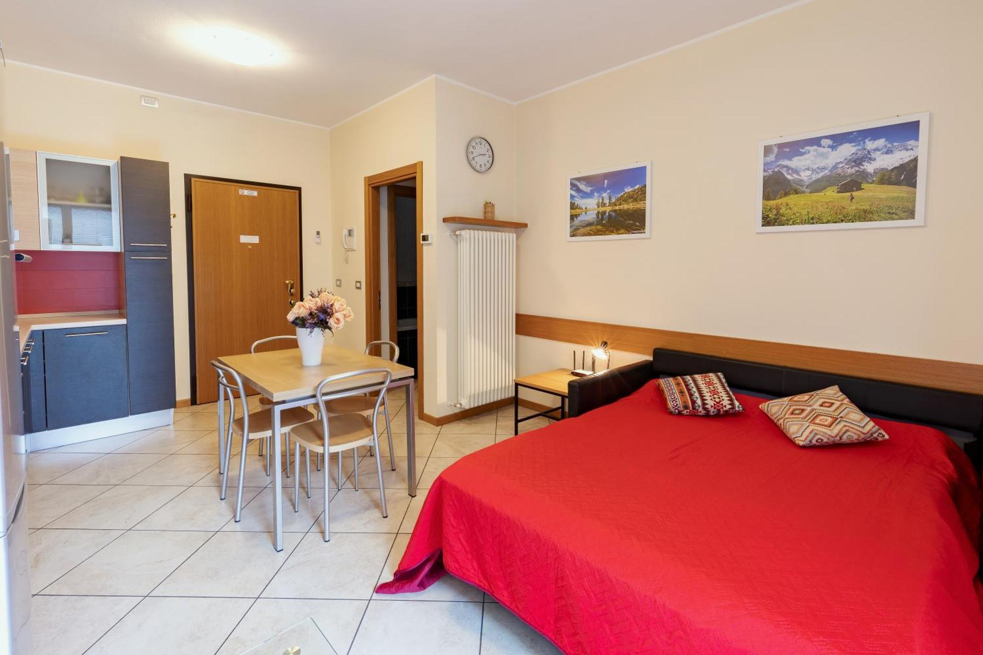 Appartement Residenza Il Castello à Sondrio Chambre photo