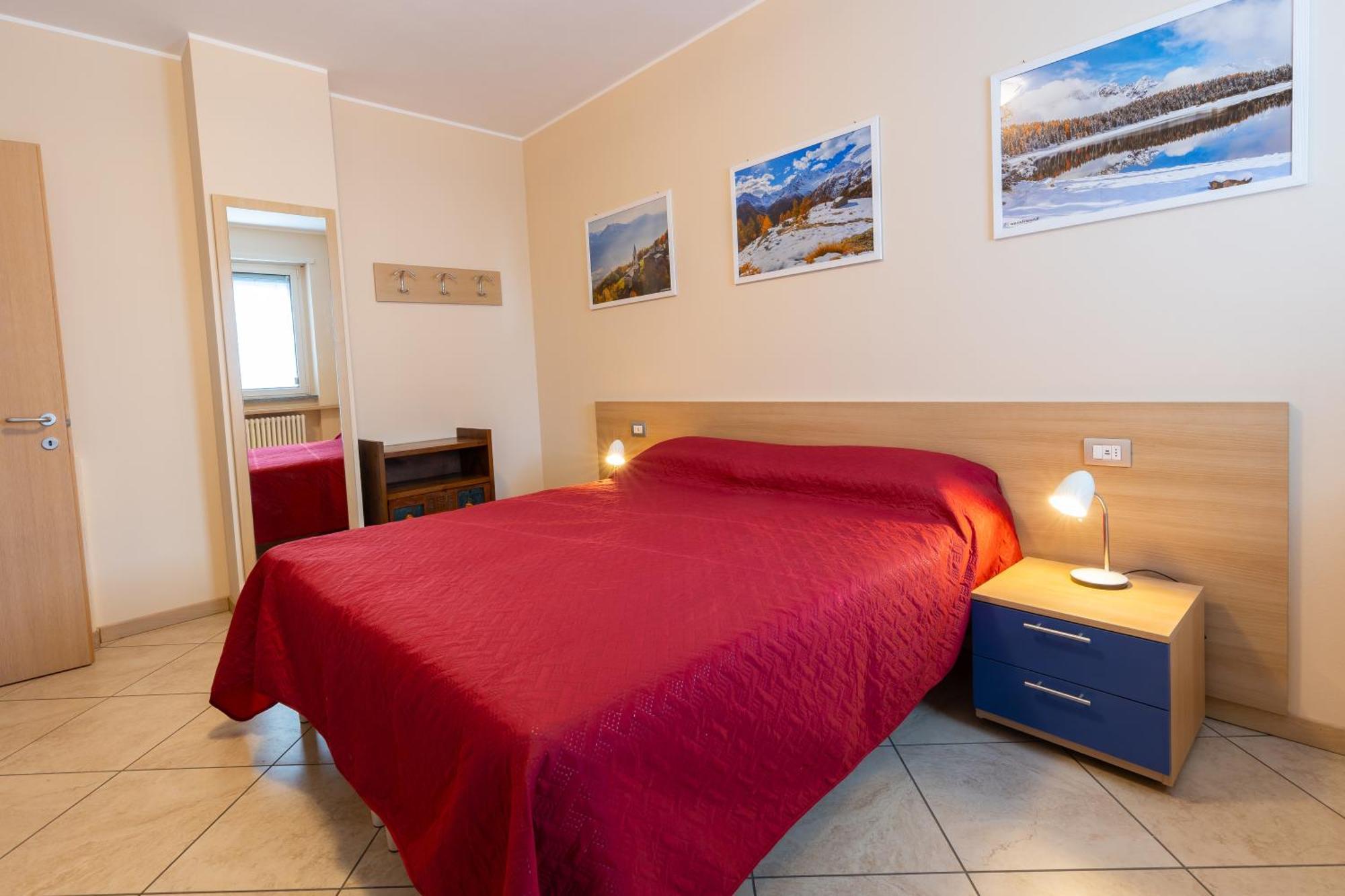 Appartement Residenza Il Castello à Sondrio Extérieur photo