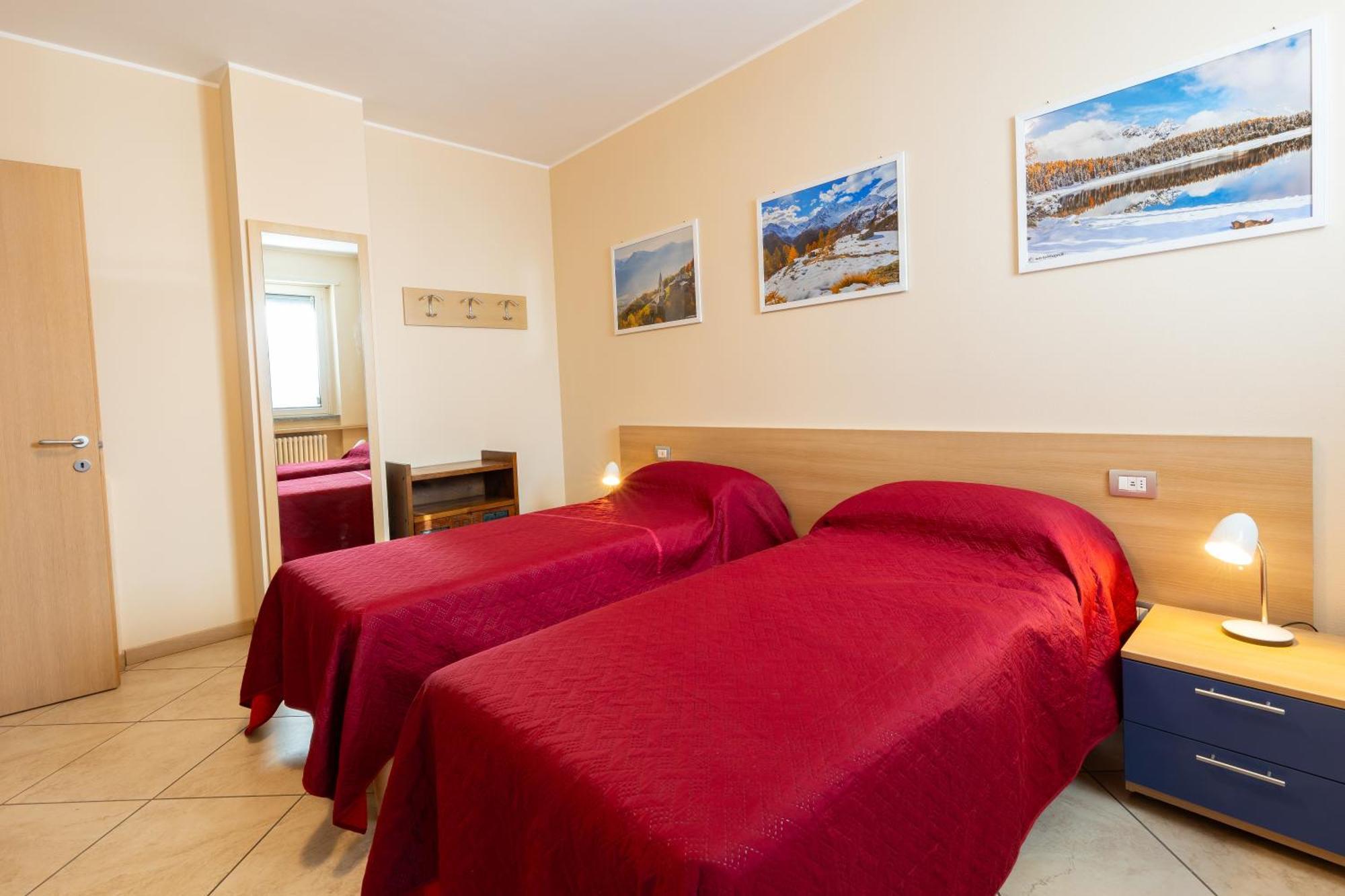 Appartement Residenza Il Castello à Sondrio Extérieur photo