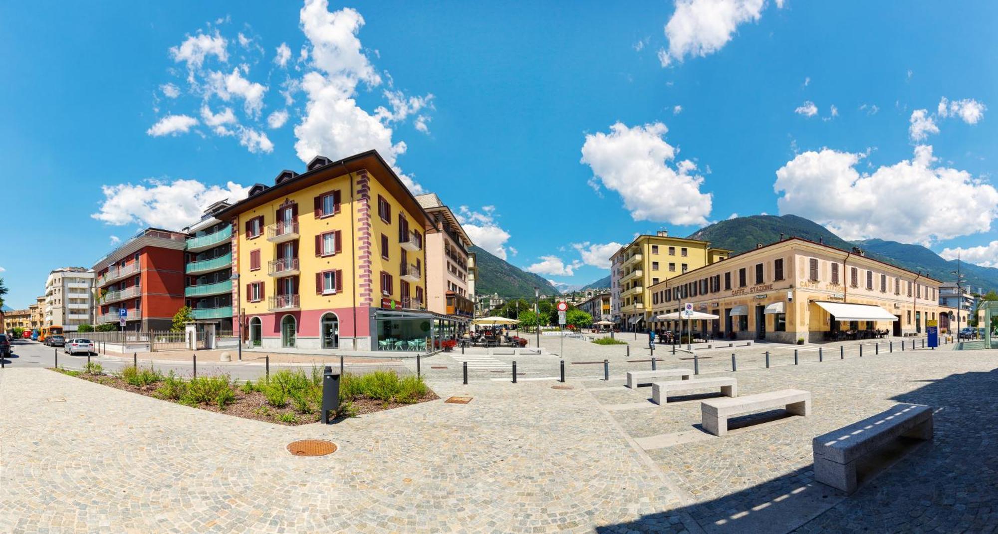 Appartement Residenza Il Castello à Sondrio Extérieur photo